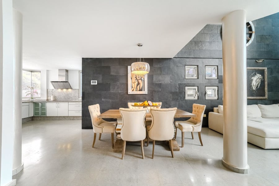 El Madroñal - 6 Bedrooms – 9
