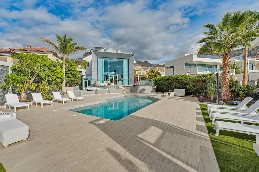 El Madroñal - 6 Bedrooms – 40