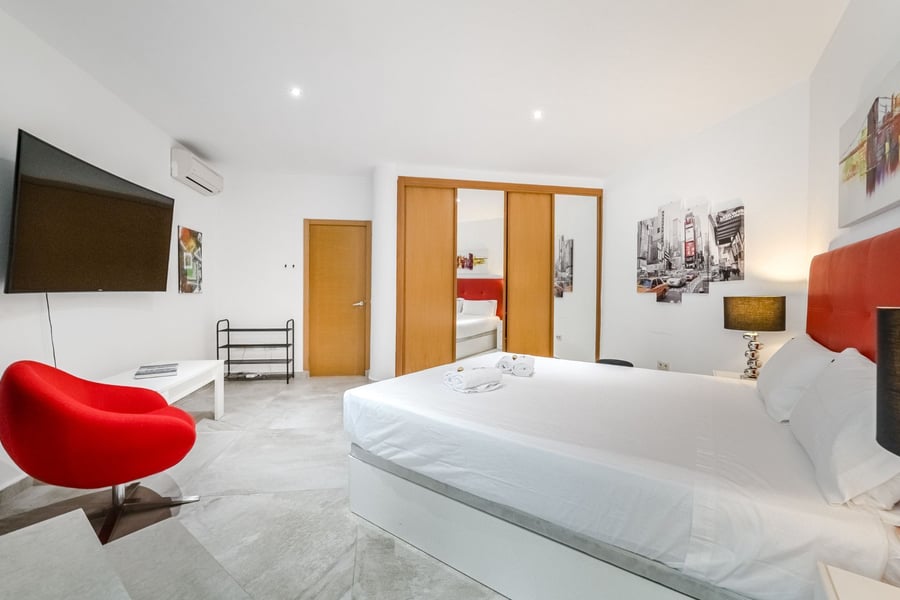 El Madroñal - 6 Bedrooms – 18