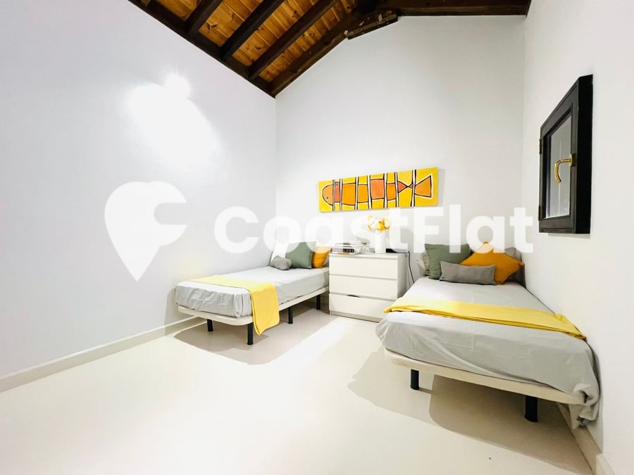 Exclusive villa with beautiful views in the historic heart of Tejina de Isora! – 31