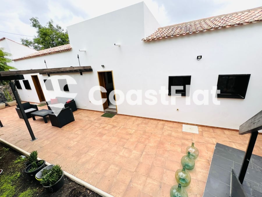 Exclusive villa with beautiful views in the historic heart of Tejina de Isora! – 41