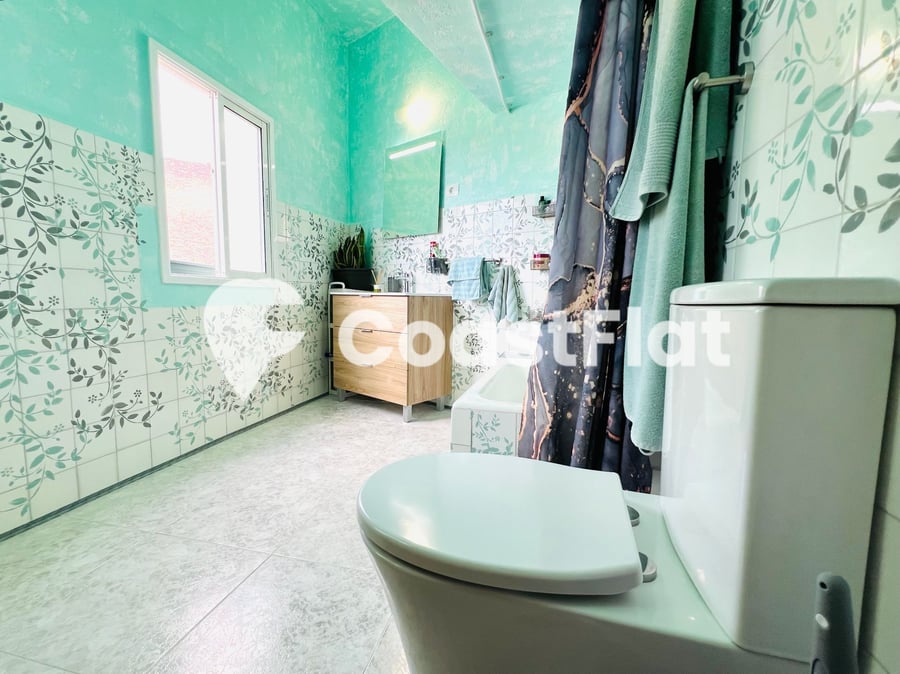Three-story townhouse with three terraces and two entrances, with the possibility of creating a separate apartment in Tamaimo! – 17