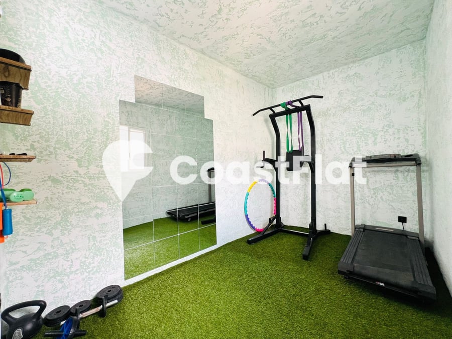 Three-story townhouse with three terraces and two entrances, with the possibility of creating a separate apartment in Tamaimo! – 8