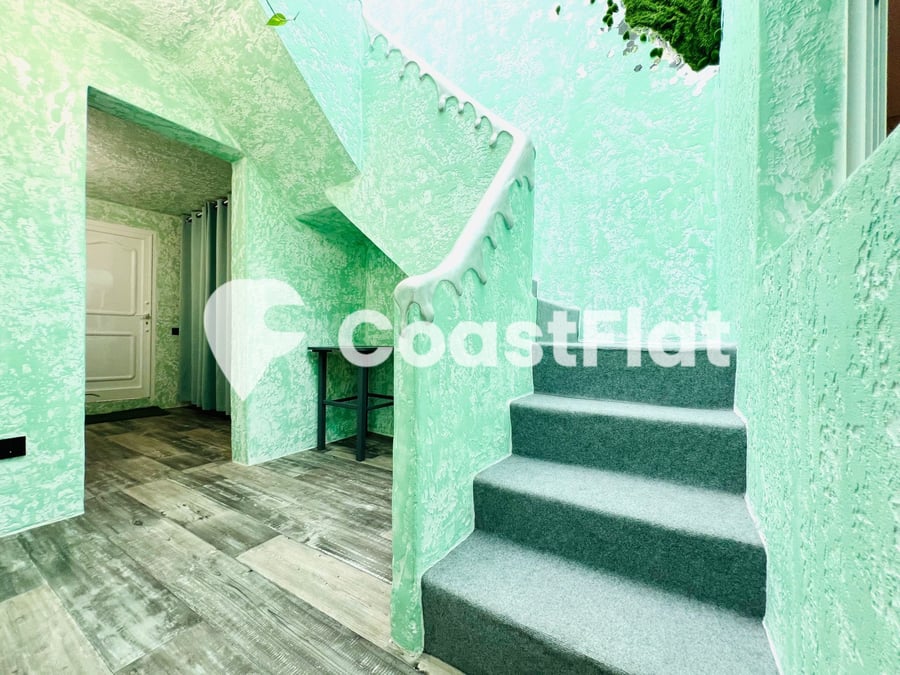 Three-story townhouse with three terraces and two entrances, with the possibility of creating a separate apartment in Tamaimo! – 11