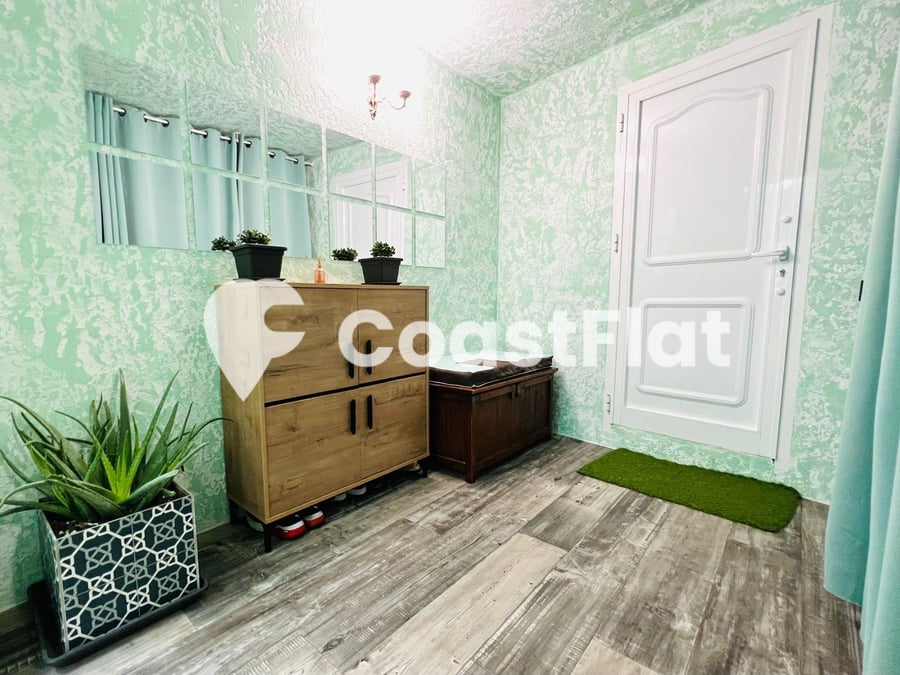 Three-story townhouse with three terraces and two entrances, with the possibility of creating a separate apartment in Tamaimo! – 4