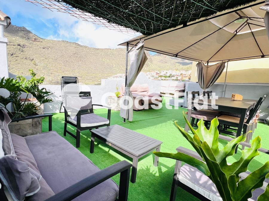 Three-story townhouse with three terraces and two entrances, with the possibility of creating a separate apartment in Tamaimo! – 32
