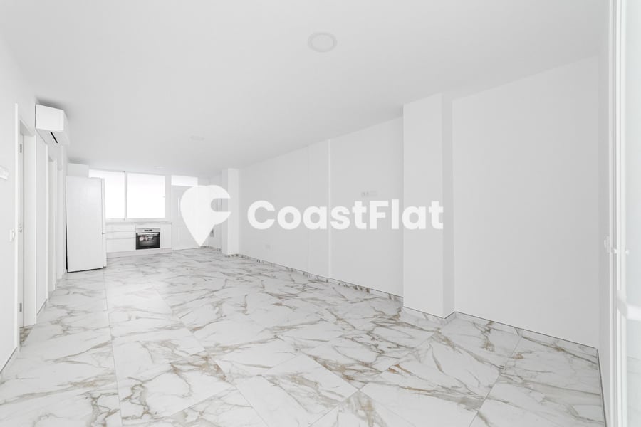 Unbeatable opportunity in Los Cristianos! BRAND NEW apartment just steps from Camisón Beach! – 6