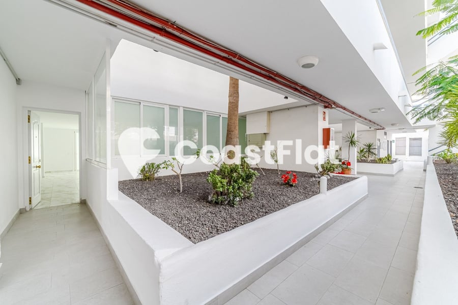 Unbeatable opportunity in Los Cristianos! BRAND NEW apartment just steps from Camisón Beach! – 15