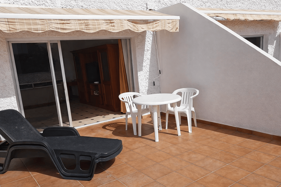 Large studio apartment in San Eugenio Bajo. – 10