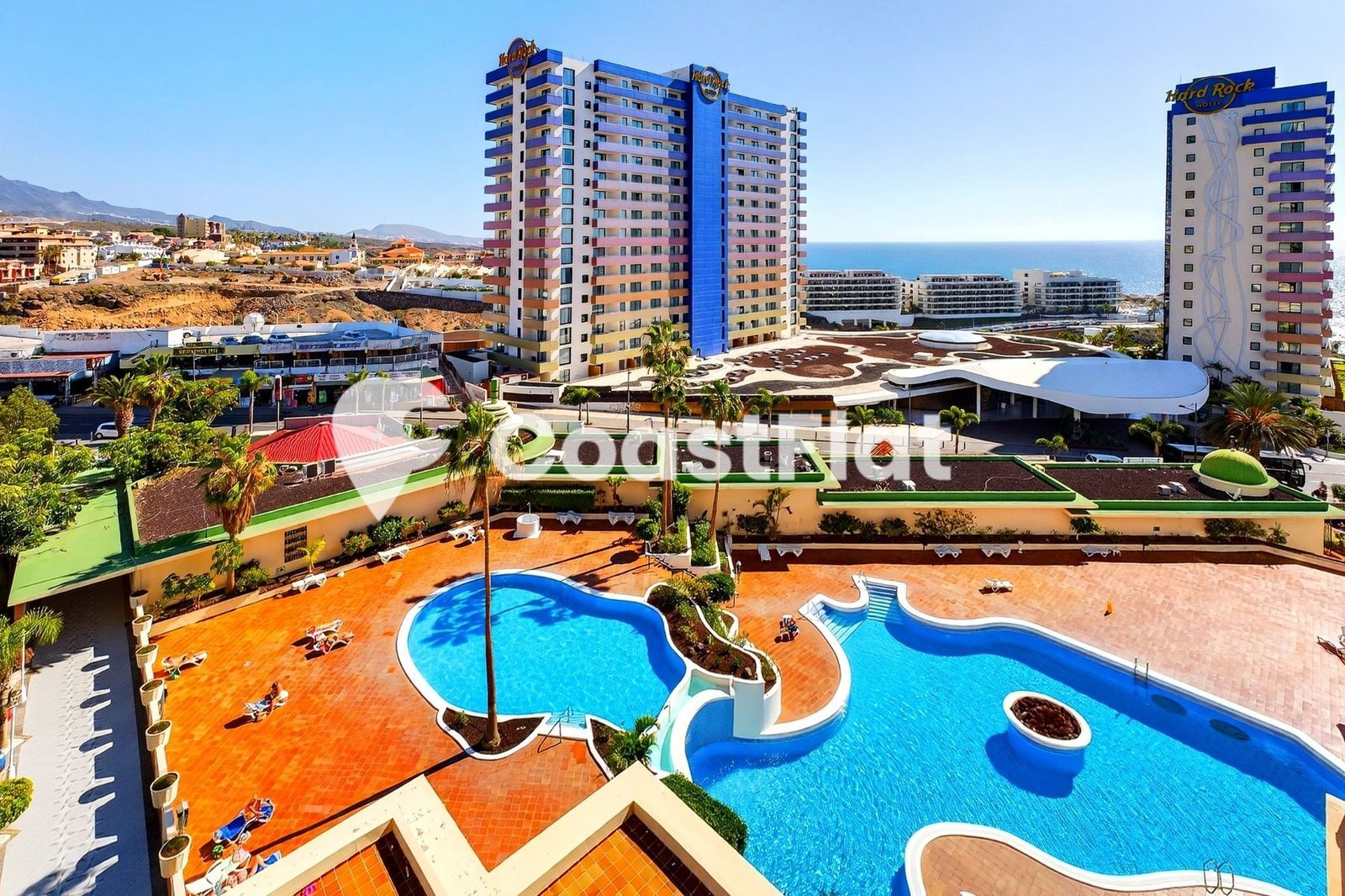 Modern apartment, completely renovated and with sea views in Club Paraíso! – 1