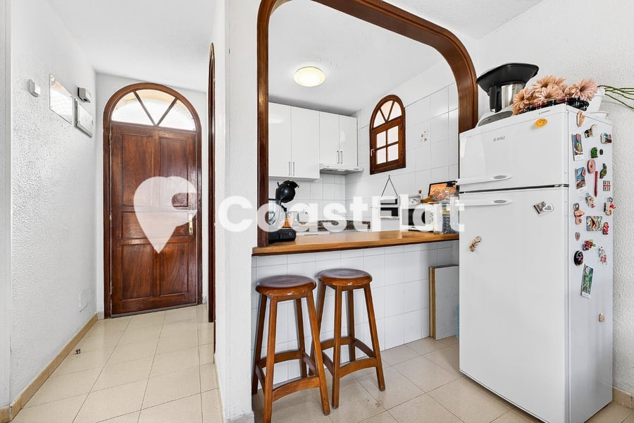 Charming Bungalow with Large Terrace and Teide Views just steps from Puerto Colón! – 11