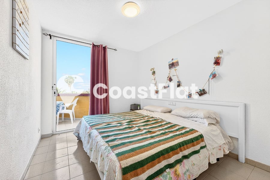 Charming Bungalow with Large Terrace and Teide Views just steps from Puerto Colón! – 13