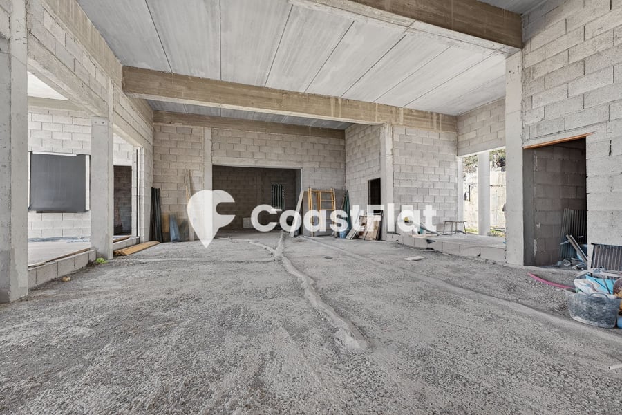 Villa under construction with a 2,000 m² plot and views of the Atlantic Ocean in Roque del Conde. – 12
