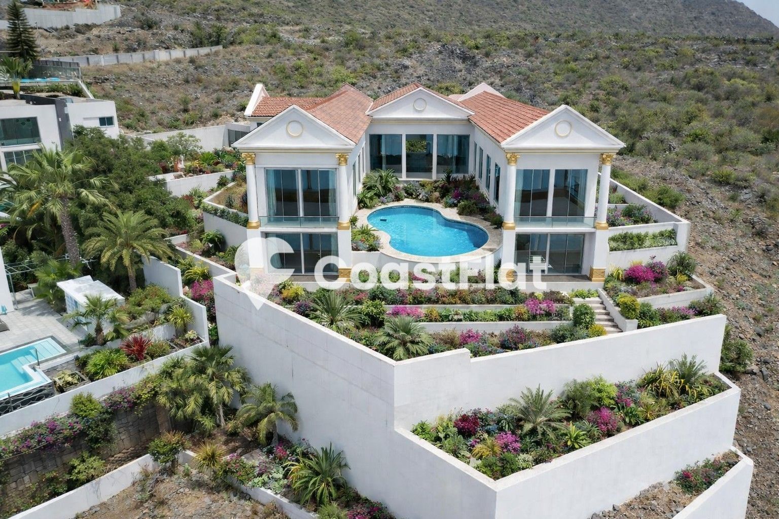 Villa under construction with a 2,000 m² plot and views of the Atlantic Ocean in Roque del Conde. – 1