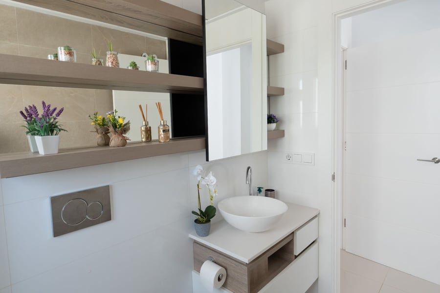 VENTA DE ACTIVO DE INVERSIÓN – 2 Edificios, 16 Apartamentos con LICENCIA VACACIONAL en exclusivo complejo residencial!! – 21