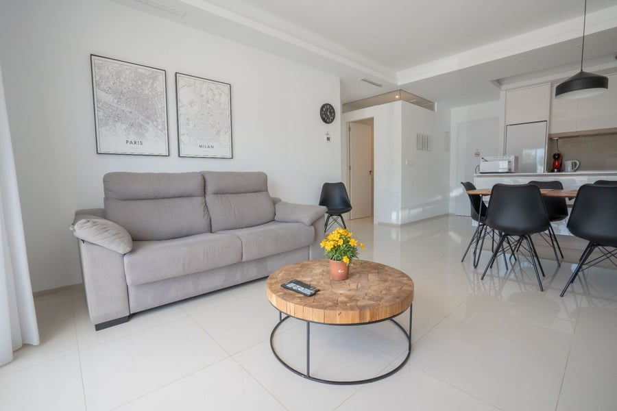 VENTA DE ACTIVO DE INVERSIÓN – 2 Edificios, 16 Apartamentos con LICENCIA VACACIONAL en exclusivo complejo residencial!! – 15