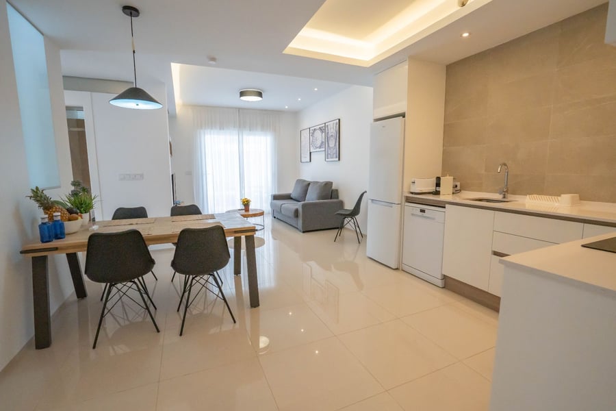 VENTA DE ACTIVO DE INVERSIÓN – 2 Edificios, 16 Apartamentos con LICENCIA VACACIONAL en exclusivo complejo residencial!! – 43