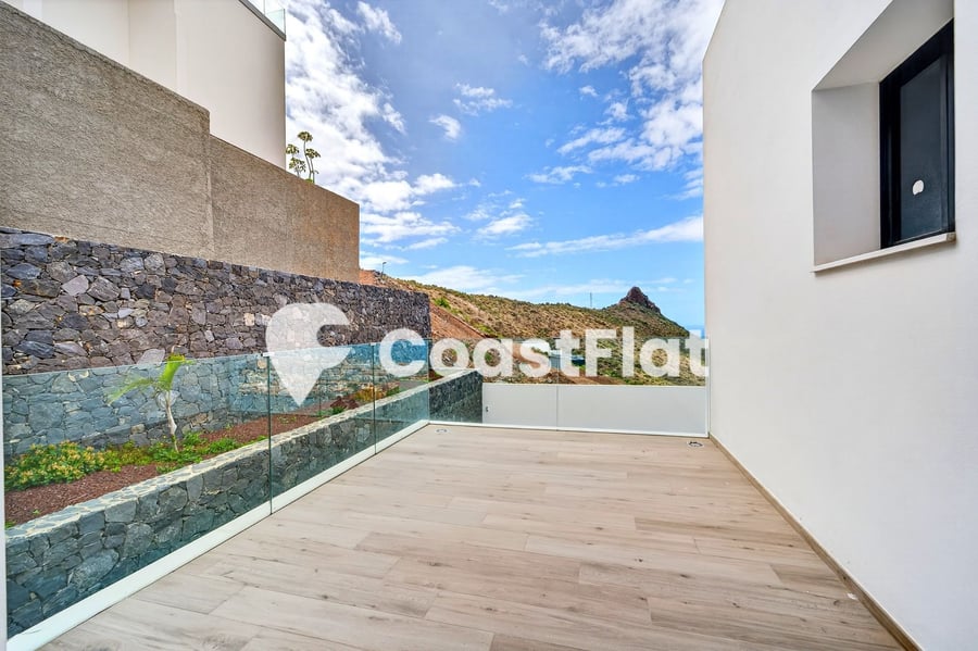 Brand-new modern luxury villa with private pool in Costa Adeje! – 23