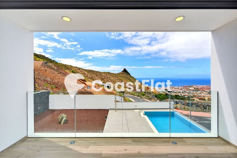Brand-new modern luxury villa with private pool in Costa Adeje! – 4