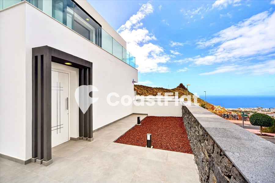 Brand-new modern luxury villa with private pool in Costa Adeje! – 7