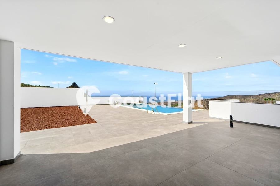 Brand-new modern luxury villa with private pool in Costa Adeje! – 8