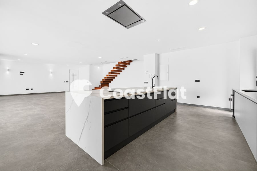 Brand-new modern luxury villa with private pool in Costa Adeje! – 33