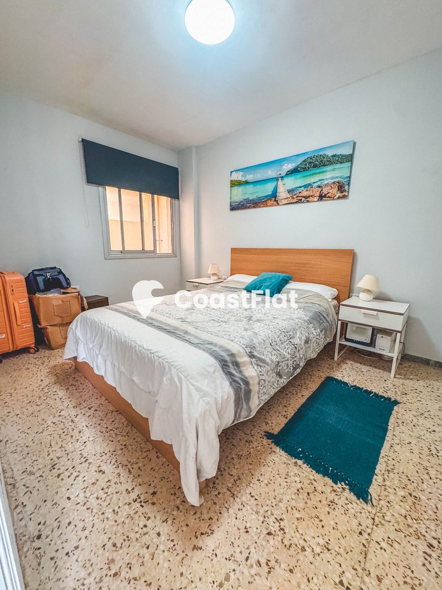 Modern Frontline Seafront Apartment with stunning Views! – 19