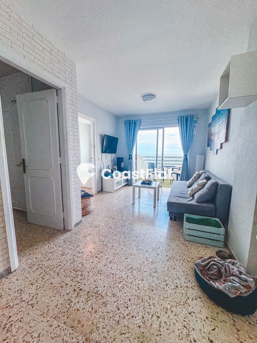 Modern Frontline Seafront Apartment with stunning Views! – 6