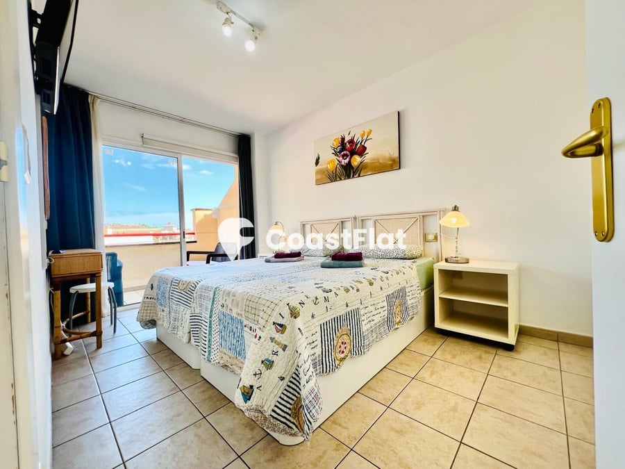 Spacious penthouse in Puerto de Santiago, just a stone’s throw from Playa de la Arena and Playa Chica, with partial sea views!! – 7