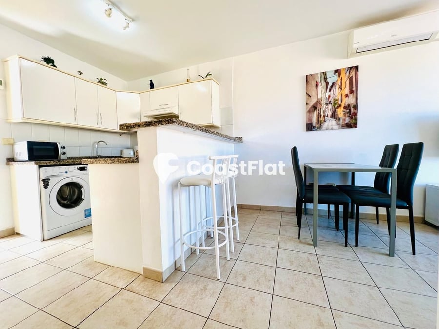 Spacious penthouse in Puerto de Santiago, just a stone’s throw from Playa de la Arena and Playa Chica, with partial sea views!! – 16