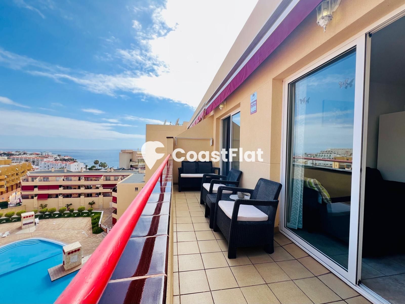Spacious penthouse in Puerto de Santiago, just a stone’s throw from Playa de la Arena and Playa Chica, with partial sea views!! – 1