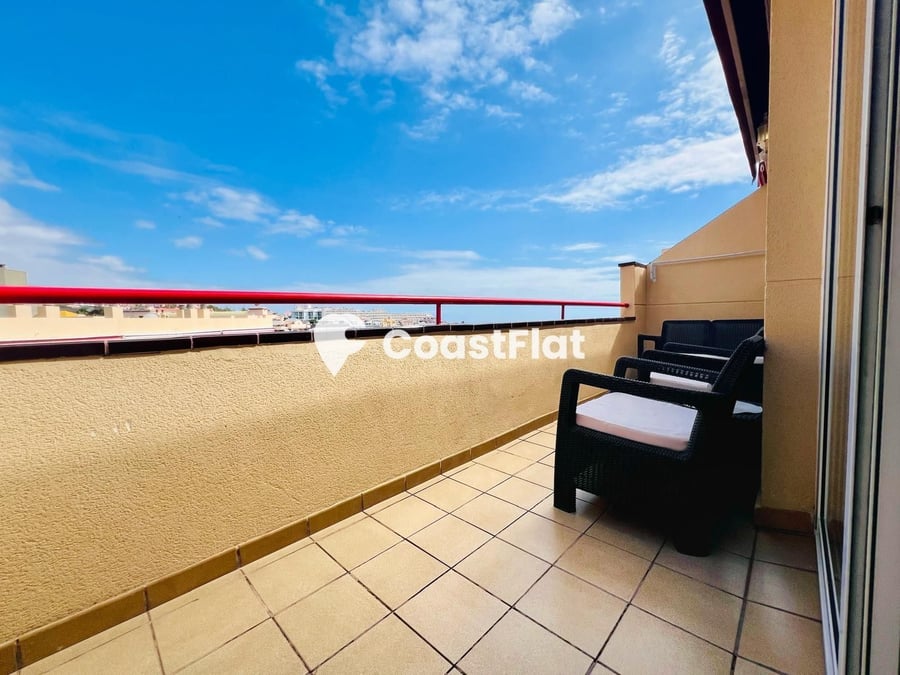 Spacious penthouse in Puerto de Santiago, just a stone’s throw from Playa de la Arena and Playa Chica, with partial sea views!! – 3