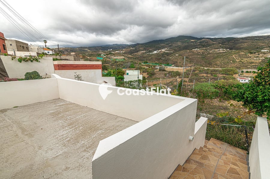 Fully Renovated Chalet with Spacious Terraces in an Exclusive Area of Arico! – 13