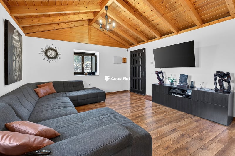 Independent house with plot in Guia de Isora – 5