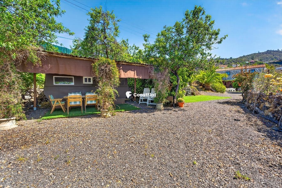 Independent house with plot in Guia de Isora – 27
