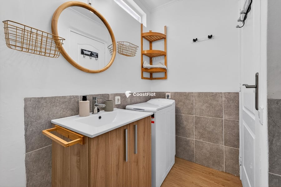 A flat just a stone's throw from Montaña Amarilla in Costa del Silencio. – 16